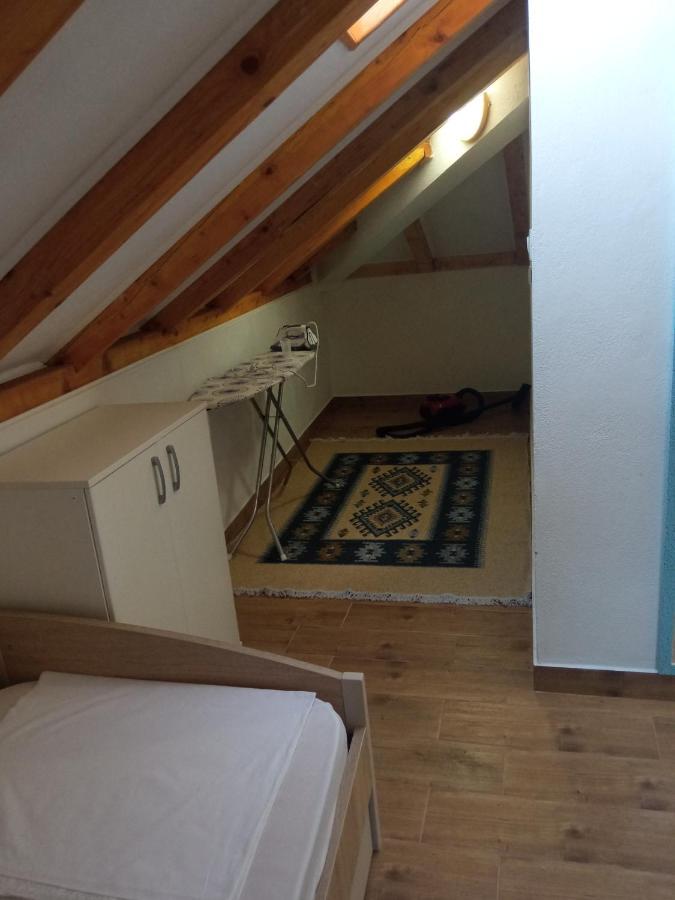 Apartment Rosic Пераст Екстериор снимка
