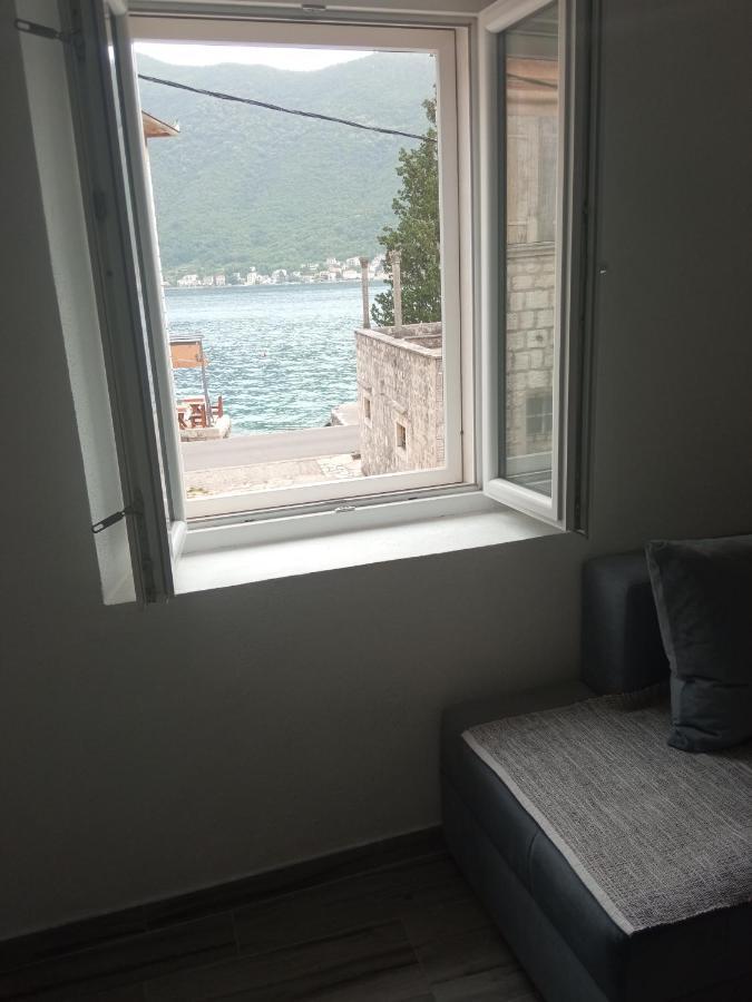 Apartment Rosic Пераст Екстериор снимка