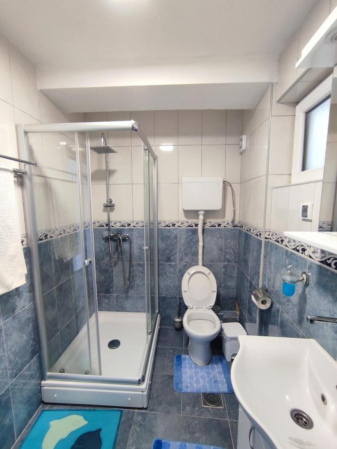Apartment Rosic Пераст Екстериор снимка