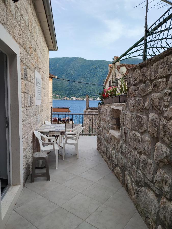 Apartment Rosic Пераст Екстериор снимка