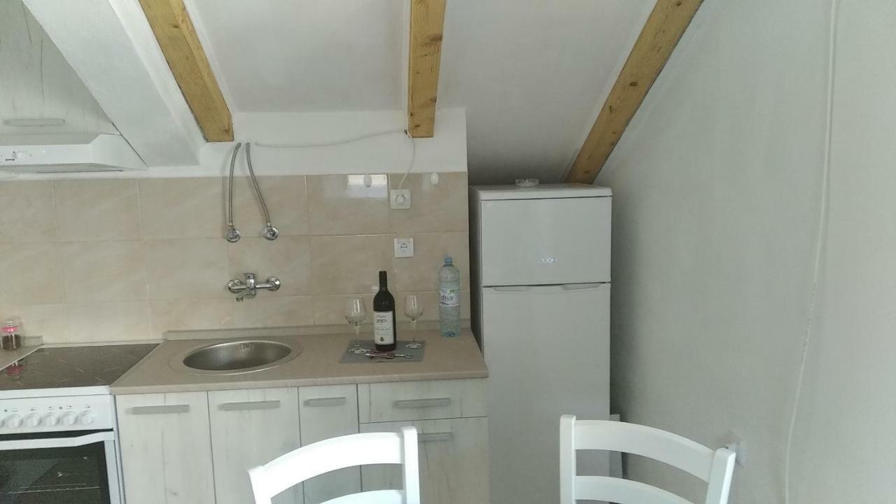 Apartment Rosic Пераст Екстериор снимка