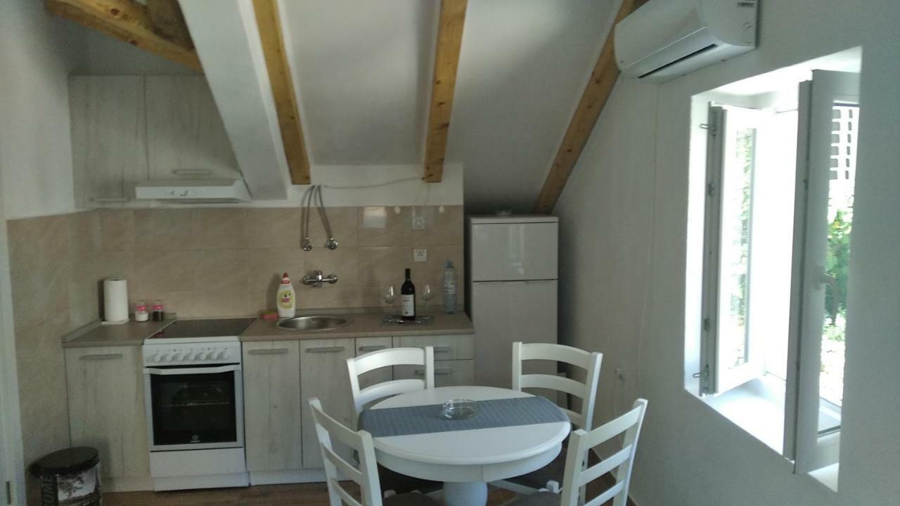 Apartment Rosic Пераст Екстериор снимка